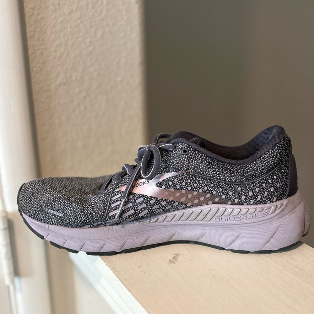 Brooks Adrenaline GTS 21 Shoes Womens Size 10 Gray Running Sneakers 1203291B528 - Picture 4 of 12